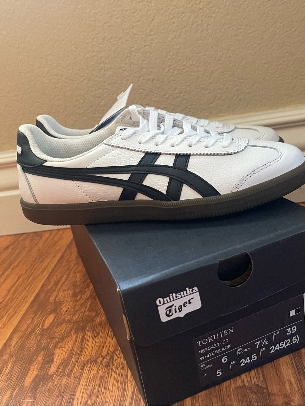 Onitsuka Tiger by Asics White Leather Sneakers with Black Stripes - Picture 8 of 15